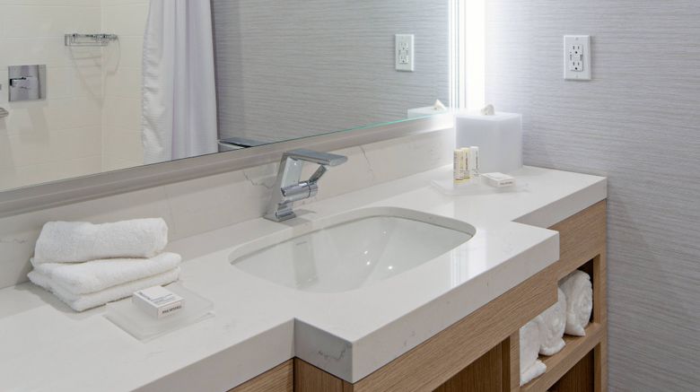 <b>SpringHill Suites Valencia Room</b>. Images powered by <a href="https://www.leonardoworldwide.com/" title="Leonardo Worldwide" target="_blank">Leonardo</a>.