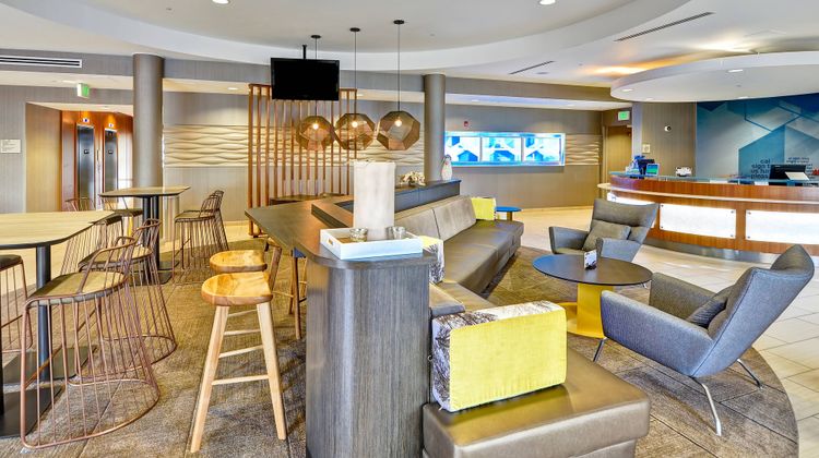 SpringHill Suites Columbia Lobby