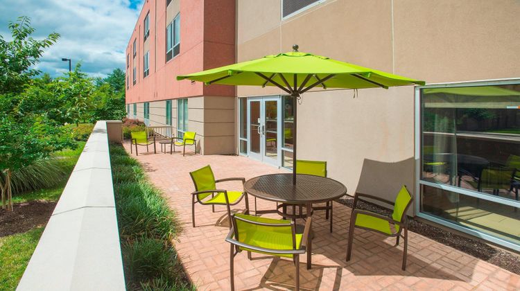 SpringHill Suites Columbia Exterior