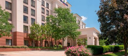 SpringHill Suites by Marriott Exterior