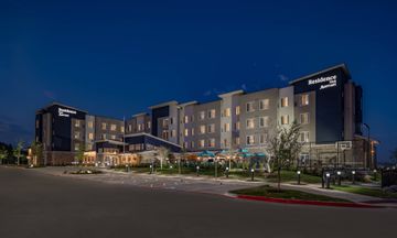 Residence Inn Dallas at The Canyon