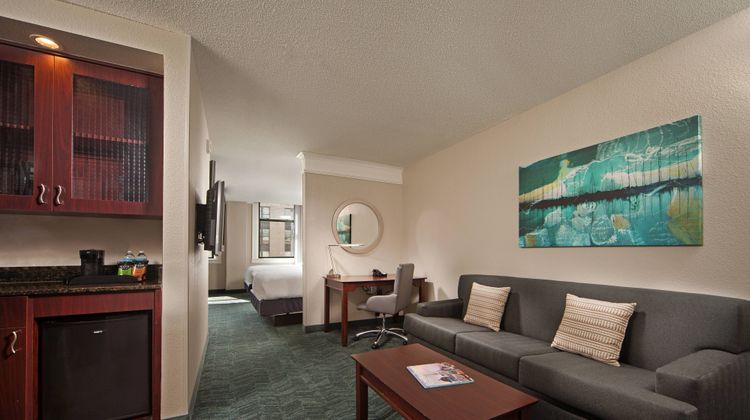 SpringHill Suites by Marriott Downtown Suite