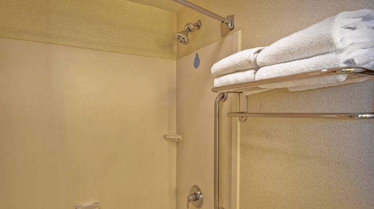SpringHill Suites Baltimore BWI Airport Room