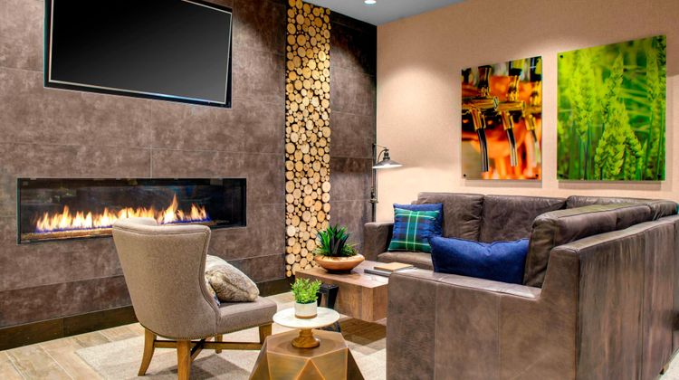 SpringHill Suites Bozeman Lobby
