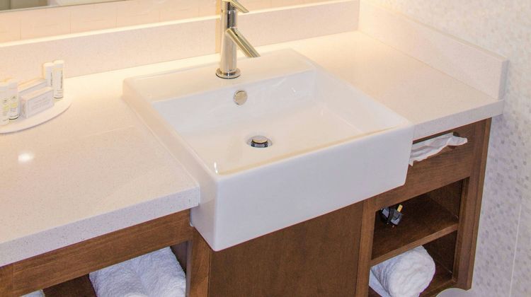 SpringHill Suites Sumter Room