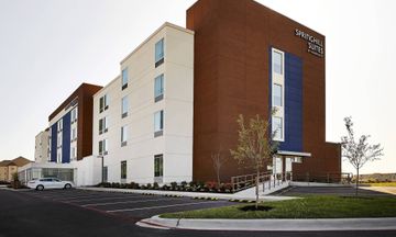 SpringHill Suites Springfield North