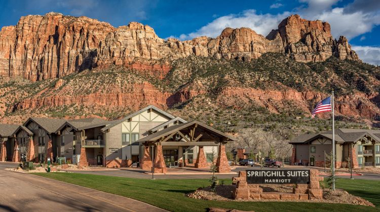 SpringHill Suites Zion National Park Exterior