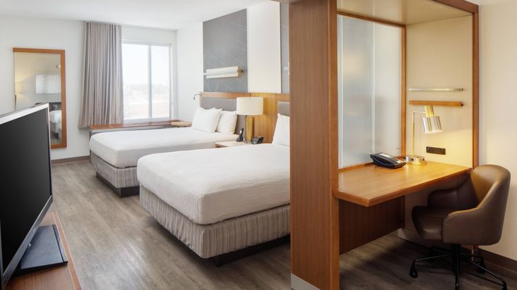 SpringHill Suites Midland Suite