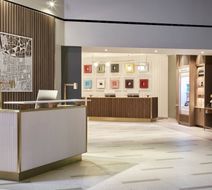 London Marriott Hotel Kensington Lobby