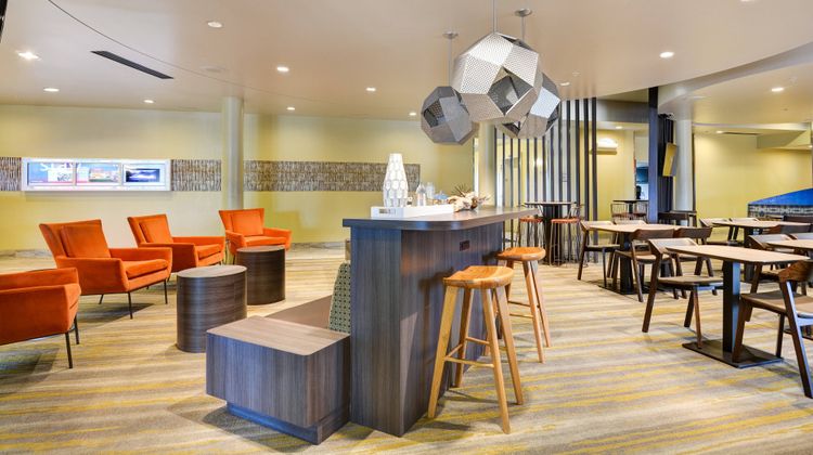 SpringHill Stes Shreveport-Bossier City Lobby