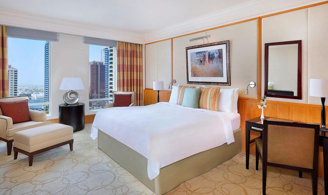 Ritz-Carlton Executive Residences, Dubai Room