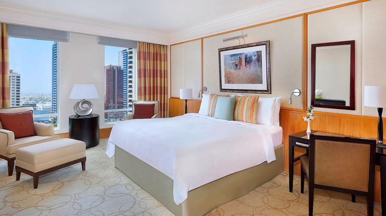 <b>Ritz-Carlton Executive Residences, Dubai Room</b>. Images powered by <a href="https://www.leonardoworldwide.com/" title="Leonardo Worldwide" target="_blank">Leonardo</a>.