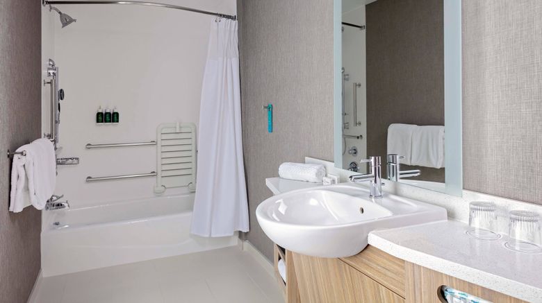 <b>SpringHill Suites Country Club District Room</b>. Images powered by <a href="https://www.leonardoworldwide.com/" title="Leonardo Worldwide" target="_blank">Leonardo</a>.