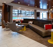 SpringHill Suites Kansas City Northwest Lobby