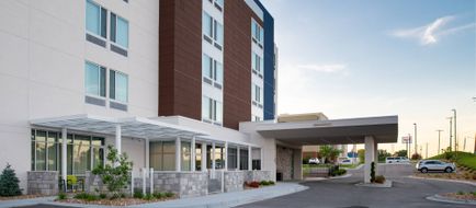 SpringHill Suites Kansas City Northwest Exterior