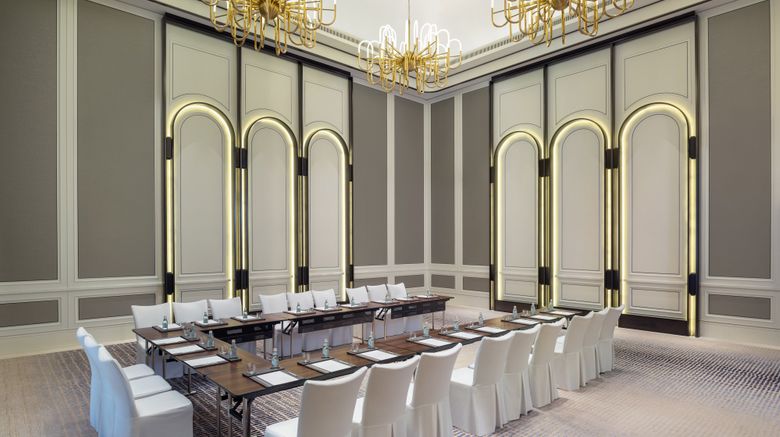 <b>The St. Regis Singapore Meeting</b>. Images powered by <a href="https://www.leonardoworldwide.com/" title="Leonardo Worldwide" target="_blank">Leonardo</a>.