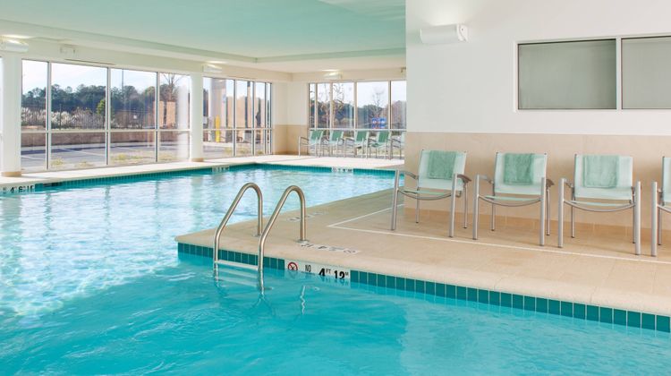 SpringHill Suites Macon Pool