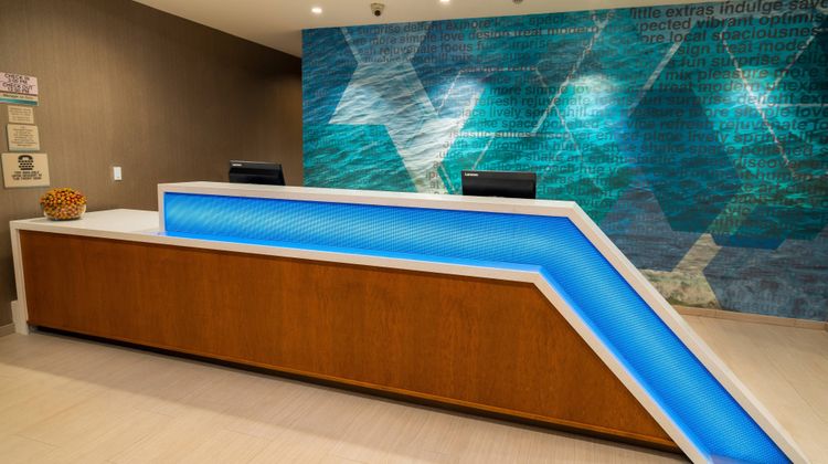 SpringHill Suites Newark Fremont Lobby