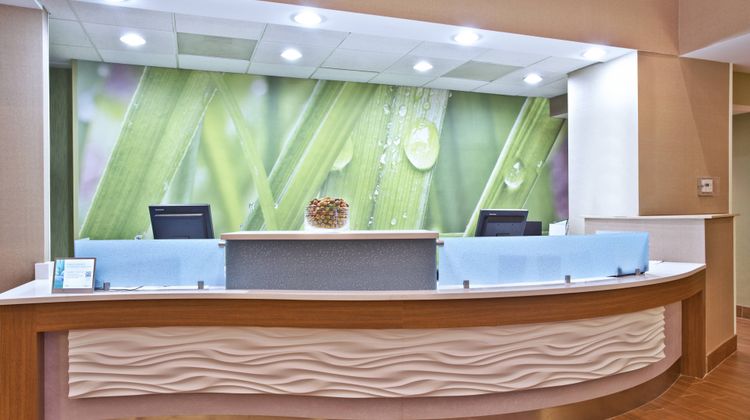 SpringHill Suites Chicago SW Lobby