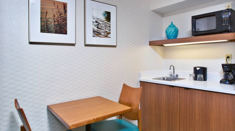 SpringHill Suites Chicago SW Room