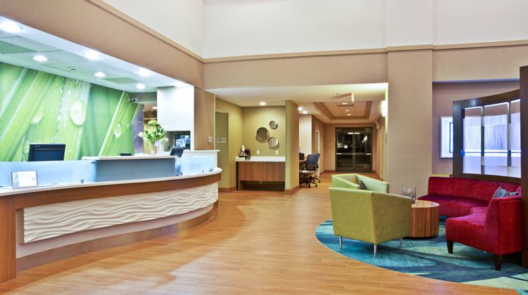 SpringHill Suites Chicago Elmhurst Lobby