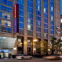 SpringHill Suites Downtown/River North