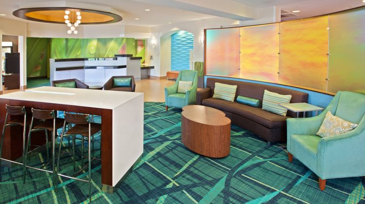 SpringHill Suites Chicago/Woodfield Mall Lobby