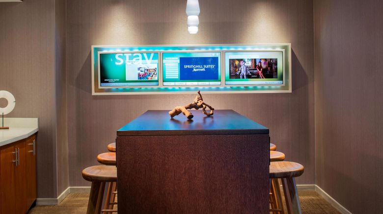 <b>SpringHill Suites Chicago Lincolnshire Lobby</b>. Images powered by <a href="https://www.leonardoworldwide.com/" title="Leonardo Worldwide" target="_blank">Leonardo</a>.