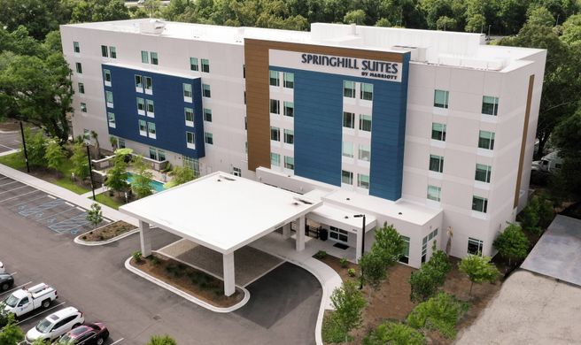 SpringHill Suites Charleston Airport Exterior