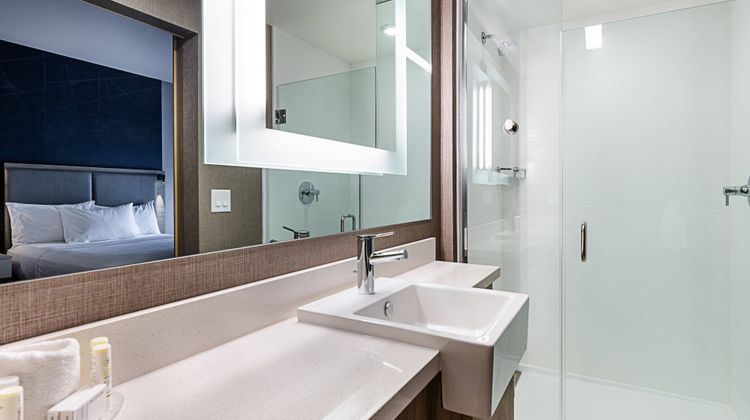 SpringHill Suites Charleston Airport Room