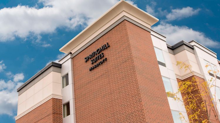 SpringHill Suites Munster Exterior