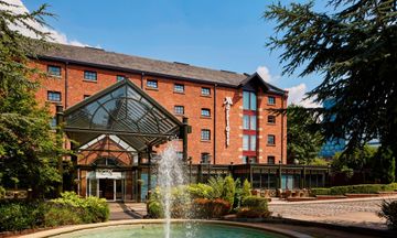 Marriott Victoria & Albert Hotel