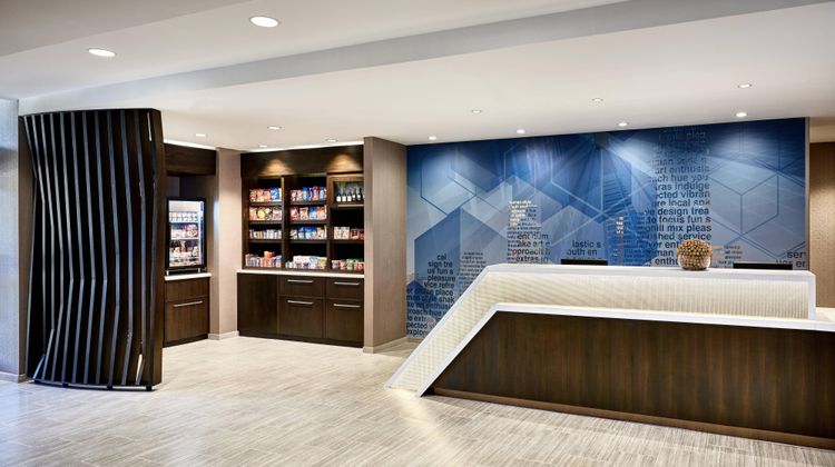 SpringHill Suites Cleveland/Independence Lobby