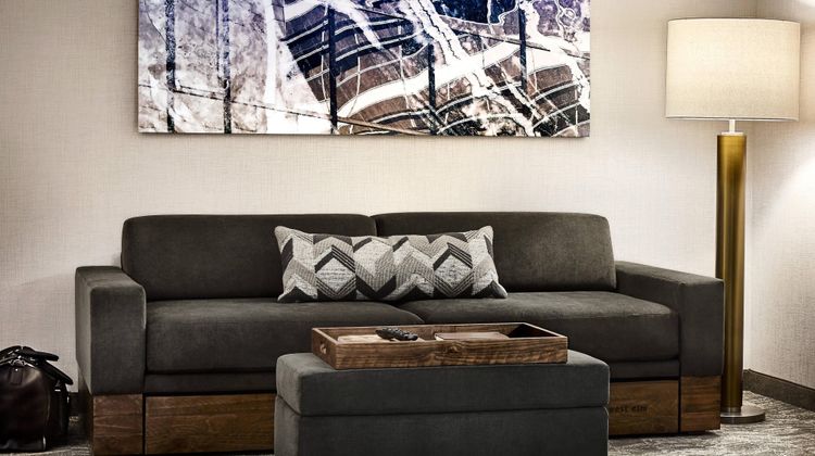 SpringHill Suites Cleveland/Independence Room