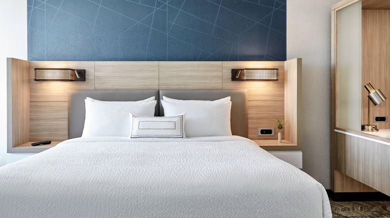 <b>SpringHill Suites Cleveland/Independence Suite</b>. Images powered by <a href="https://www.leonardoworldwide.com/" title="Leonardo Worldwide" target="_blank">Leonardo</a>.
