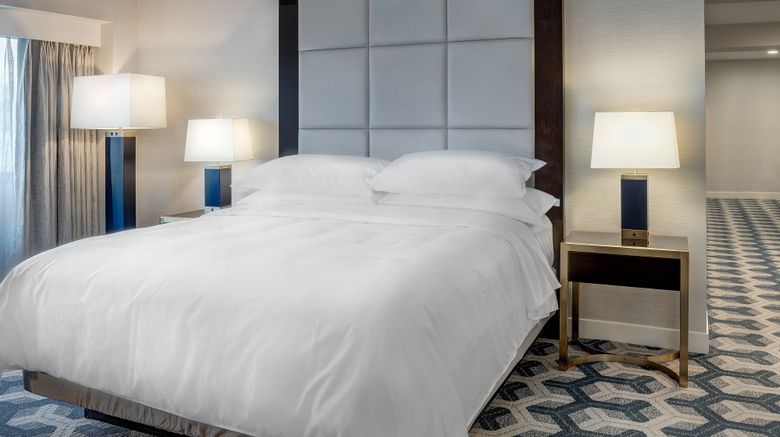 <b>Sheraton Eatontown Hotel Suite</b>. Images powered by <a href="https://www.leonardoworldwide.com/" title="Leonardo Worldwide" target="_blank">Leonardo</a>.