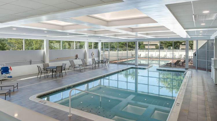 Sheraton Eatontown Hotel Pool