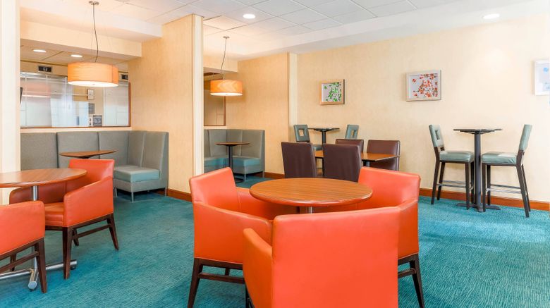 <b>Residence Inn Chicago Oak Brook Restaurant</b>. Images powered by <a href="https://www.leonardoworldwide.com/" title="Leonardo Worldwide" target="_blank">Leonardo</a>.
