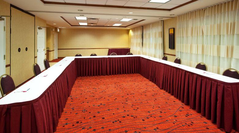 <b>Residence Inn Chicago Oak Brook Meeting</b>. Images powered by <a href="https://www.leonardoworldwide.com/" title="Leonardo Worldwide" target="_blank">Leonardo</a>.