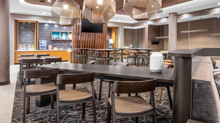 SpringHill Suites Winchester Lobby
