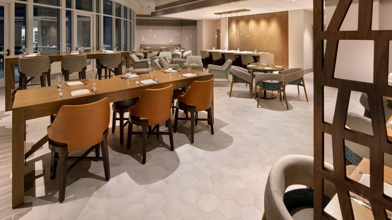 <b>Sheraton Suites Fort Lauderdale West Restaurant</b>. Images powered by <a href="https://www.leonardoworldwide.com/" title="Leonardo Worldwide" target="_blank">Leonardo</a>.