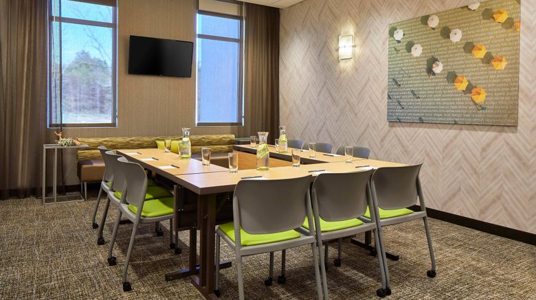 <b>SpringHill Suites Charlotte at Carowinds Meeting</b>. Images powered by <a href="https://www.leonardoworldwide.com/" title="Leonardo Worldwide" target="_blank">Leonardo</a>.