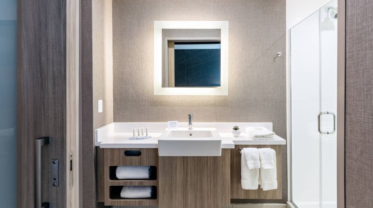SpringHill Suites Columbia Room