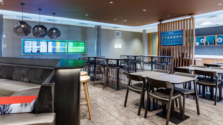 SpringHill Suites Columbia Restaurant