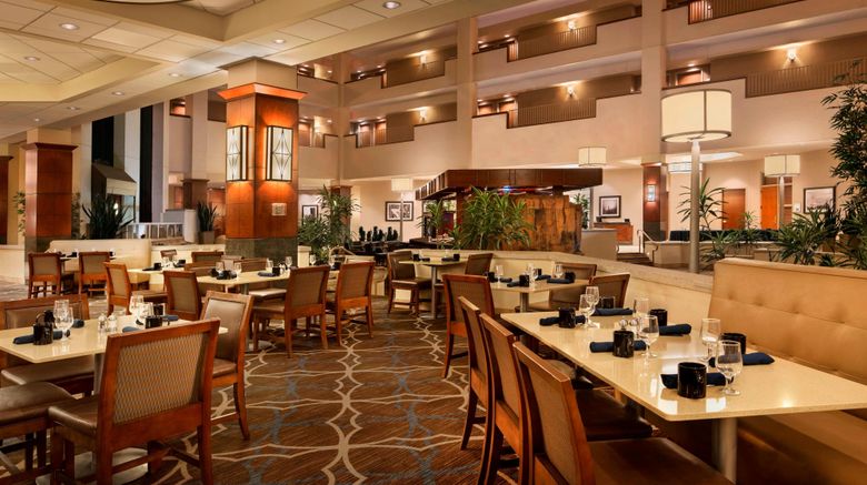 <b>Sheraton Sioux Falls & Convention Center Restaurant</b>. Images powered by <a href="https://www.leonardoworldwide.com/" title="Leonardo Worldwide" target="_blank">Leonardo</a>.