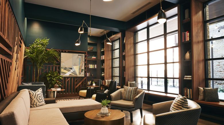 <b>Kinley Chattanooga, Tribute Portfolio Lobby</b>. Images powered by <a href="https://www.leonardoworldwide.com/" title="Leonardo Worldwide" target="_blank">Leonardo</a>.