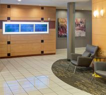 SpringHill Suites by Marriott Columbus Lobby