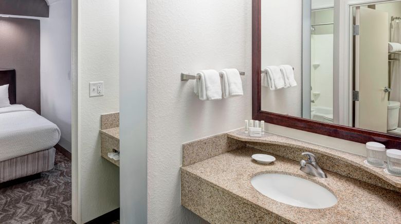 <b>SpringHill Suites by Marriott Columbus Room</b>. Images powered by <a href="https://www.leonardoworldwide.com/" title="Leonardo Worldwide" target="_blank">Leonardo</a>.