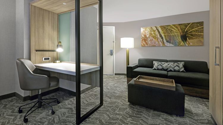 SpringHill Suites Palm Desert Suite