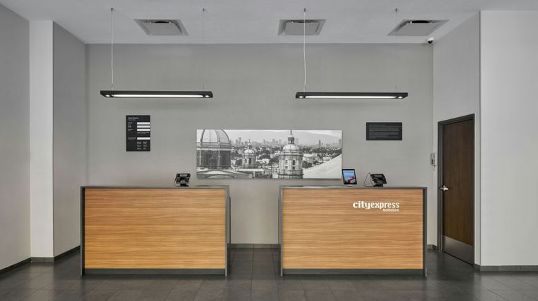 <b>City Express by Marriott CDMX La Villa Lobby</b>. Images powered by <a href="https://www.leonardoworldwide.com/" title="Leonardo Worldwide" target="_blank">Leonardo</a>.